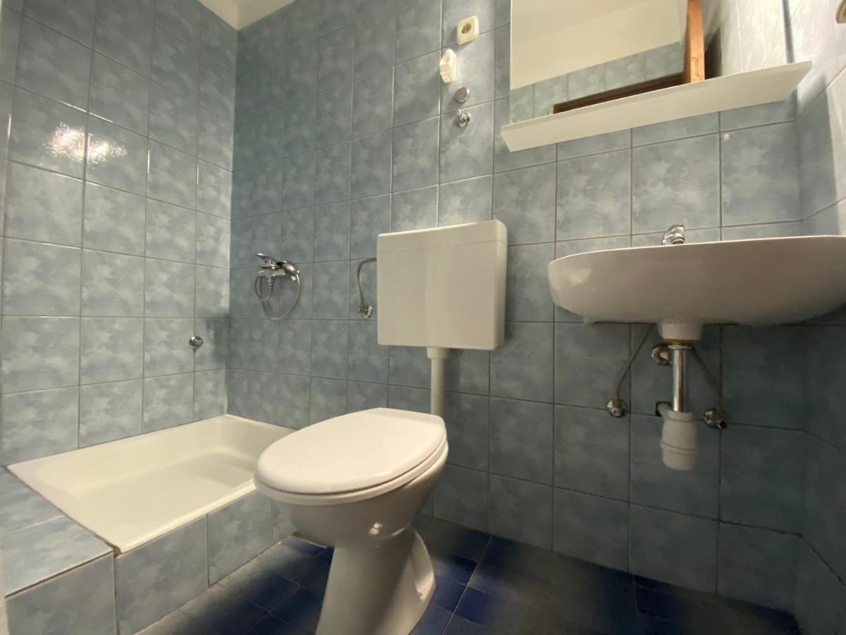 Emanuela 2 Apartment โนวาลยา ภายนอก รูปภาพ