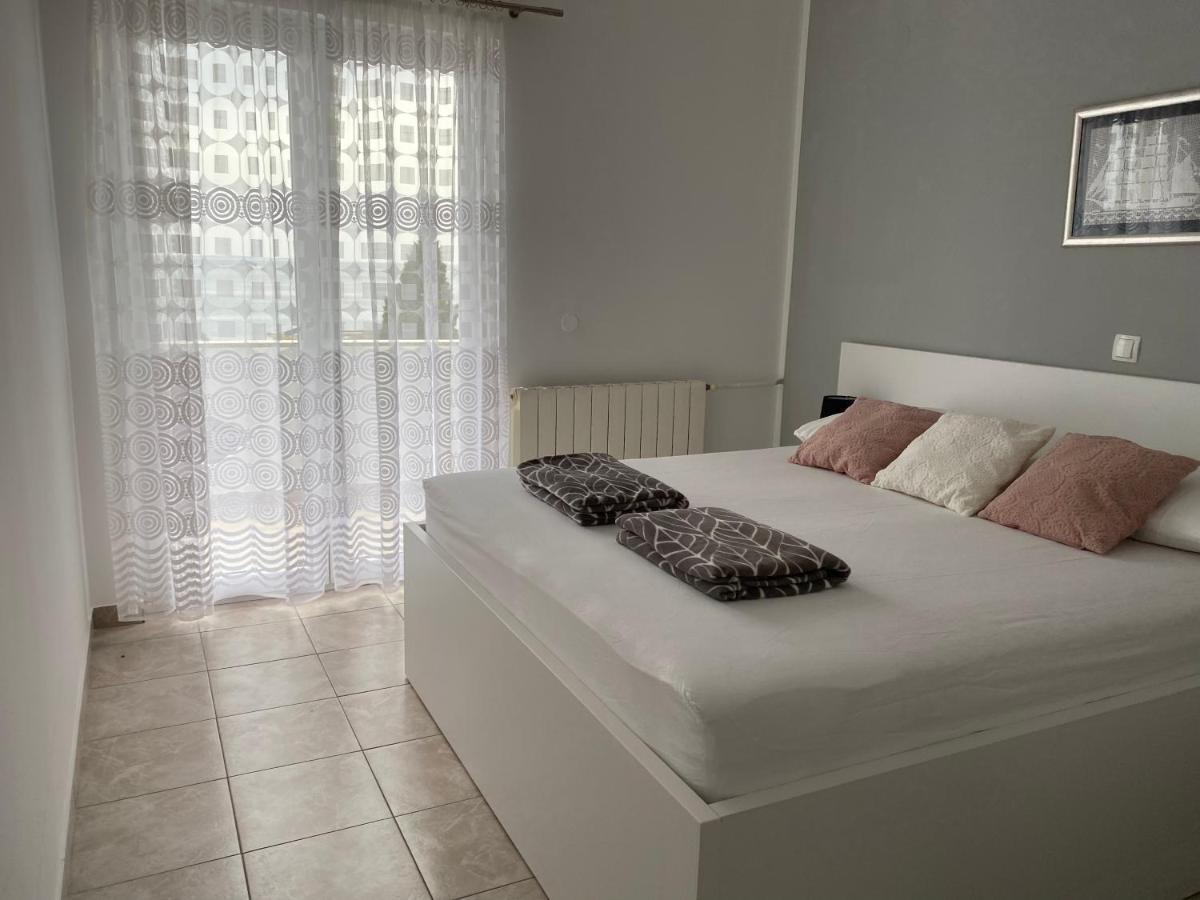 Emanuela 2 Apartment โนวาลยา ภายนอก รูปภาพ