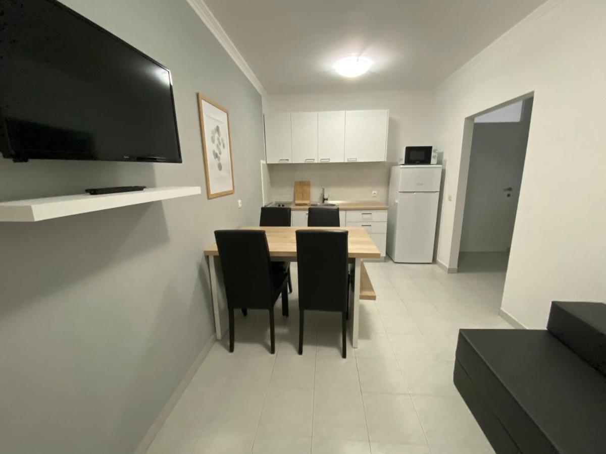 Emanuela 2 Apartment โนวาลยา ภายนอก รูปภาพ