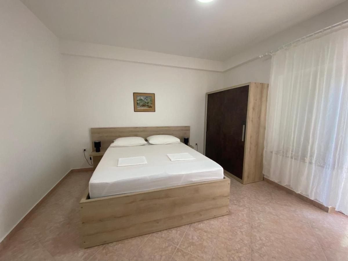 Emanuela 2 Apartment โนวาลยา ภายนอก รูปภาพ