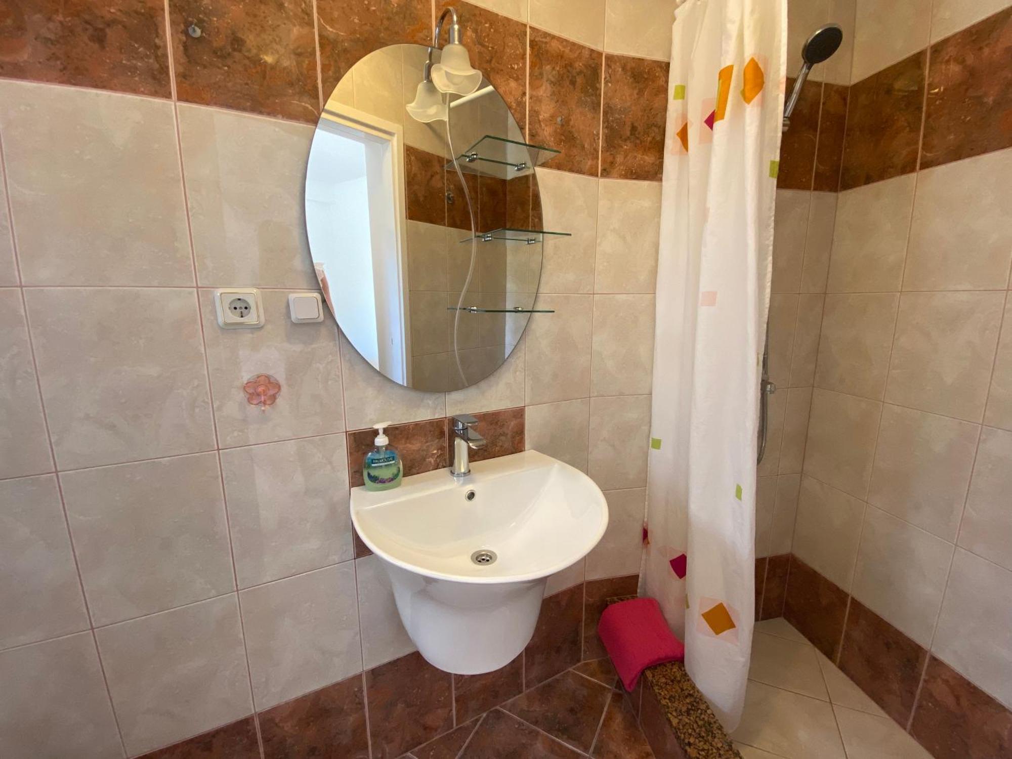 Emanuela 2 Apartment โนวาลยา ภายนอก รูปภาพ