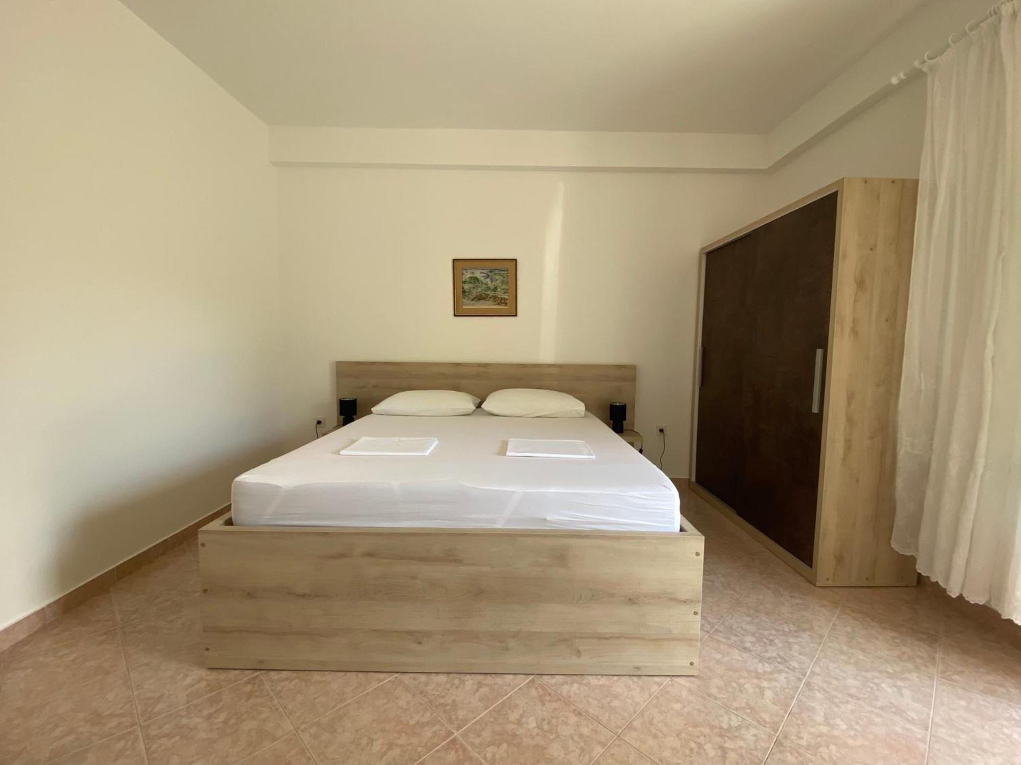 Emanuela 2 Apartment โนวาลยา ภายนอก รูปภาพ
